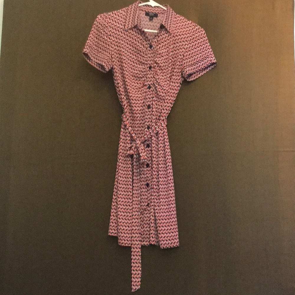 Geometric Print button down mid leg size Petite